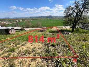 Ponúkame na predaj stavebný pozemok o výmere 814 m² (17,47 ×