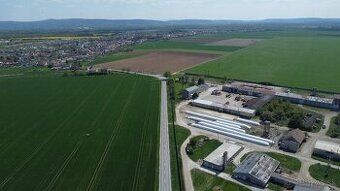 Ponúkame na predaj ornú pôdu o celkovej výmere 5757 m², vo v