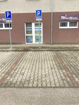 Reality Alpia Vám ponúkajú na prenájom garáž /15 m2/ v Žilin