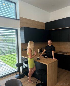 Predám luxusný 4 izbový ideálne riešený dom. PZ - 347 m2 RD 