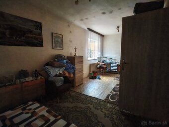 Predám rodinný dom v Humennom, lokalita Kudlovce.Dom je celý