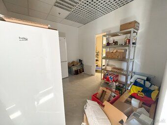 Ponúkam na odstúpenie kompletne zariadenú a zabehnutú kaviar