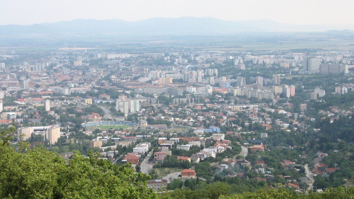 Zháňam rodinný dom v lokalite Košice - Sever