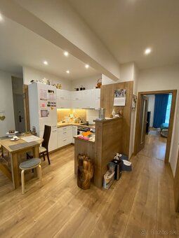 🏡 MODERN 3-BEDROOM APARTMENT FOR RENT – PERFECT FOR STUDENTS