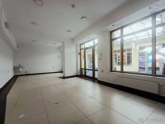 Dám do prenájmu cc 150m2 obchodný priestor na najfrekventova