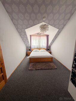 🏡 NA PREDAJ: Priestranný podkrovný apartmánový byt (71,7 m²)