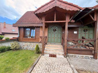 🏡 NA PREDAJ: Priestranný podkrovný apartmánový byt (71,7 m²)