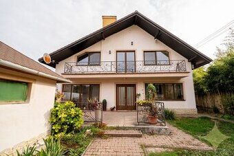 Dobrý den hladam rodinny dom ale no chalupu lacne na predaj 