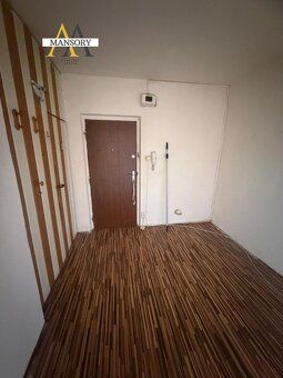 Na predaj 3 izbový byt 81 m2 v pôvodnom stave na ulici Hviez