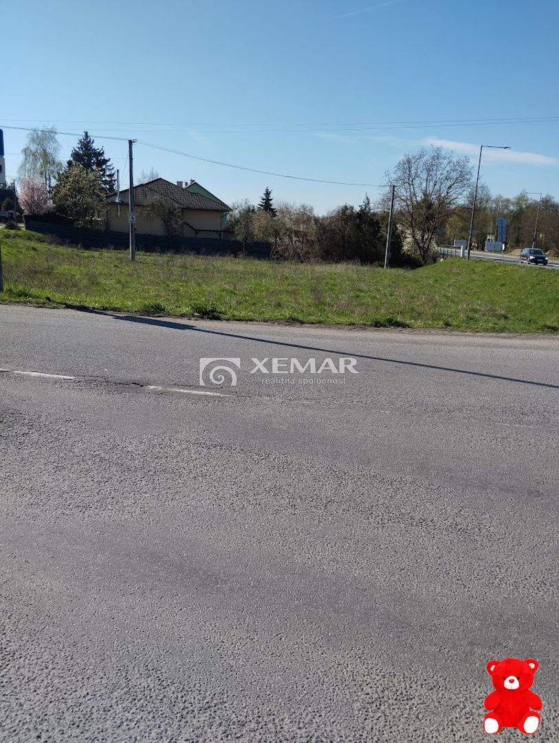 Na predaj stavebný pozemok o rozlohe 1122m2 na Škultétyho ul