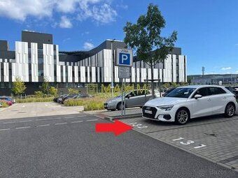 Ponúkame na prenájom parkovacie miesto č. 132 na ulici Jána 