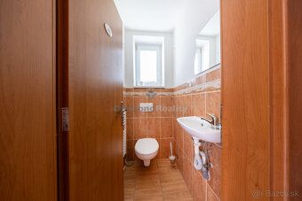 Typ: Rodinný dom Obec: Reca
Moderný rodinný dom v Reci – býv