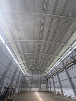 Dame do prenajmu velku halu 1200m2.Hala ma nove oplastenie a