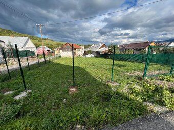 Predaj pozemku v obci Bacúch, v blskosti sa nachádzajú inžin