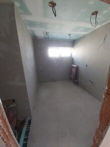 Ponúkam na predaj 4 izbový bungalov Pod Vysokými Tatrami, Po