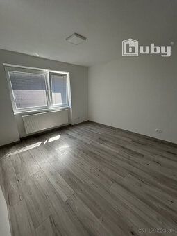 Typ: 3-izbový byt Ulica: Sládkovičova Mestská časť: Centrum 