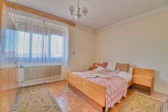 Realitná kancelária REMAX Vám ponúka na predaj priestranný d