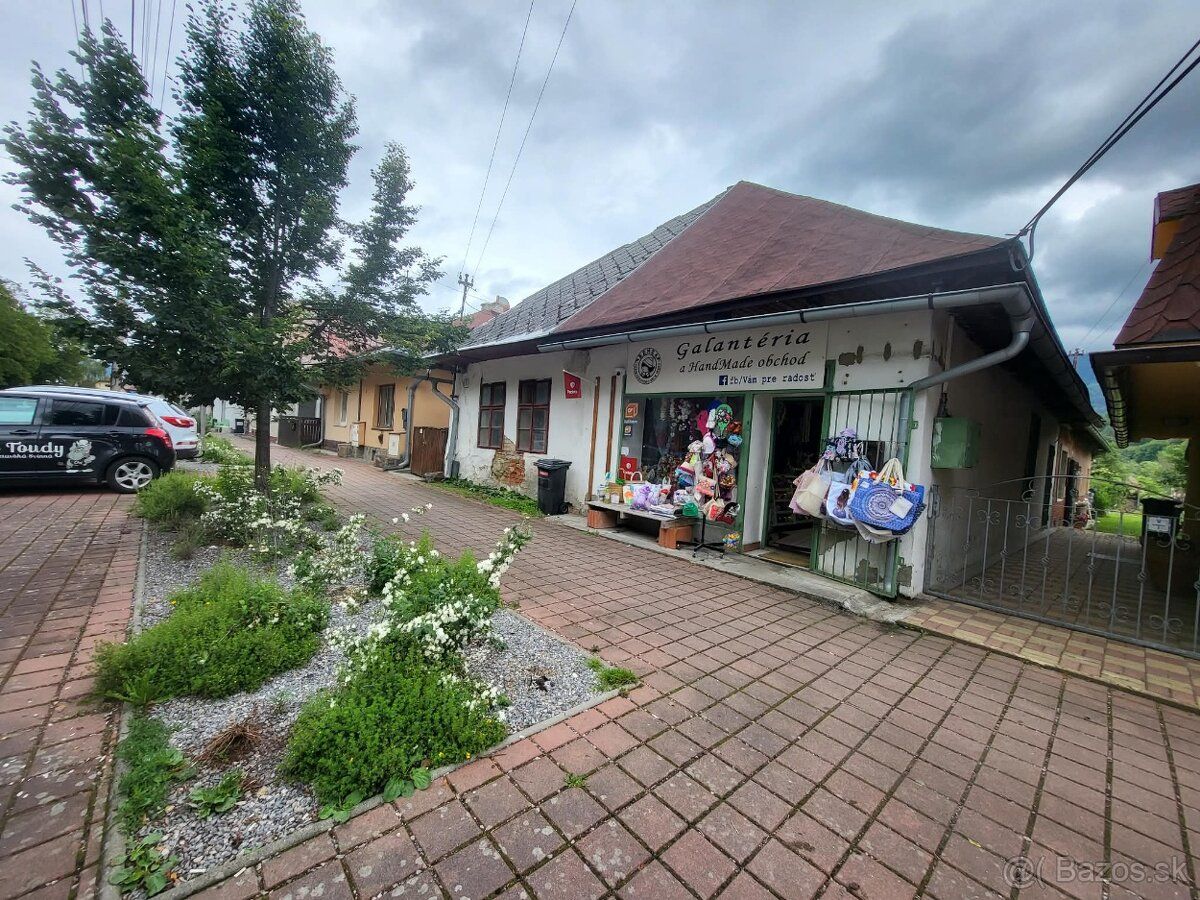 Ponúkam na predaj dvojdom vo vyhľadávanej lokalite v centre 
