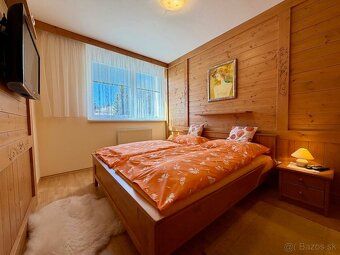 Ponúkame na predaj zariadený 2-izbový apartmán nachádzajúci 