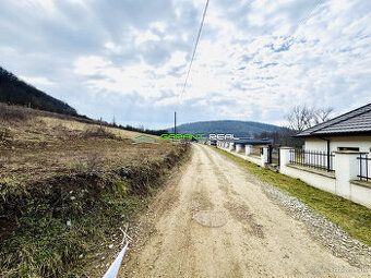 Hľadáte ideálne miesto na stavbu rodinného domu v pokojnom p