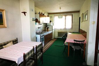 Exkluzívne iba u nás Vám ponúkame na predaj rodinný dom v ob