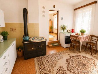 🏡🌻 Vidiecky domček s dušou Zemplína – ideálna chalupa len pá
