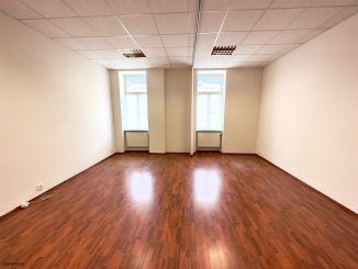 Ponúkame na prenájom zrekonštruované priestory o výmere 41m2