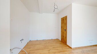 AVE estate ponúka na predaj 4 izbové rodinné domy, ktoré sú 