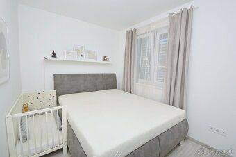 Ponúkame na predaj moderný, kompletne zariadený 4-izbový rod