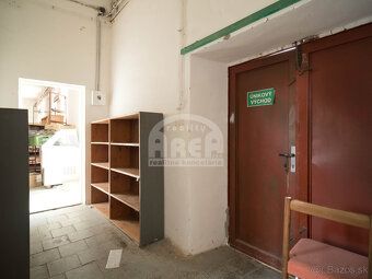 Typ: Komerčný objekt Obec: Bracovce
Ponúkame na predaj persp