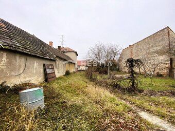 Vo výhradnom zastúpení majiteľa vám ponúkame na predaj 3-izb
