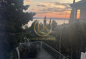 Hledáte výjimečné bydlení nebo skvělou investici u moře v je
