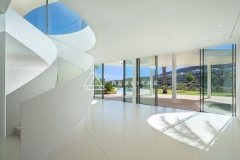 Táto prestížna vila je dôkazom architektonického dôvtipu, kt