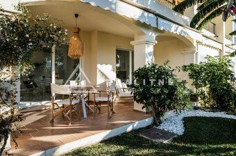 Zrekonštruovaný apartmán inšpirovaný boho štýlom v Benahavis