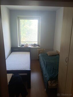 Ponúkam ubytovanie pre študentky (uvoľnilo sa miesto). Možno