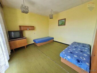 Realitná kancelária RE/MAX Vám ponúka na predaj, veľkú murov