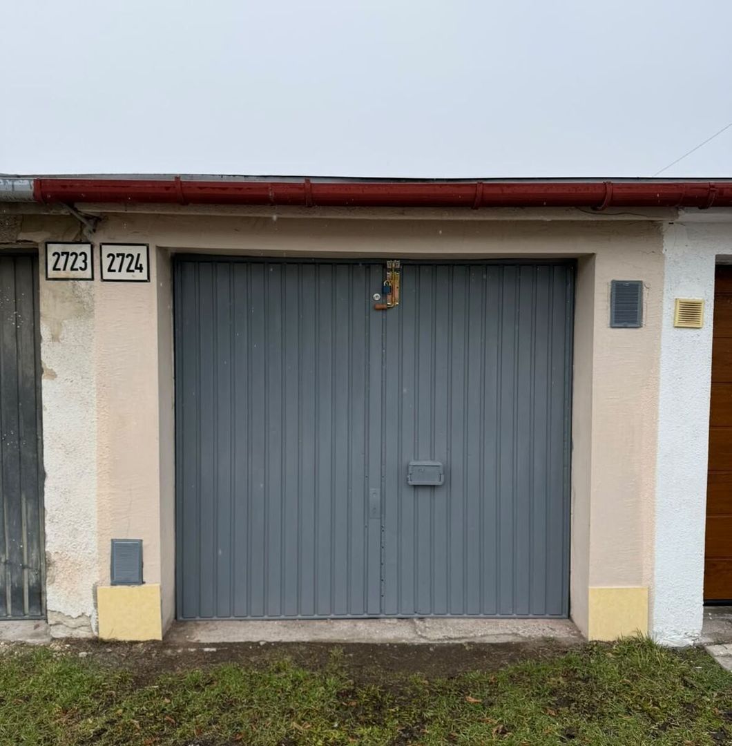 Ponúkame Vám na prenájom garáž nachádzajúcu sa v radovej zás