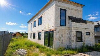 INVESTIČNÁ PRÍLEŽITOSŤ PRE DEVELOPERA – ROZOSTAVANÝ BYTOVÝ D