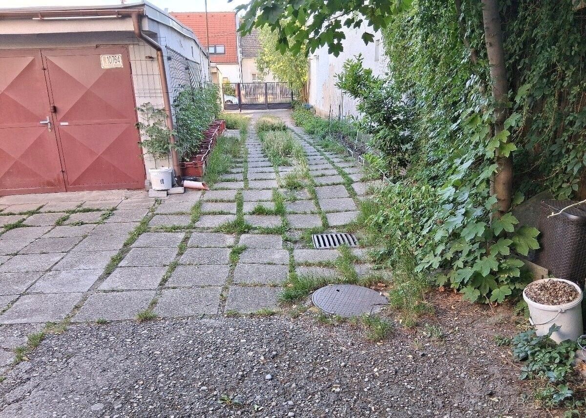 BOND Reality ponúka na predaj garáž v atraktívnej lokalite B