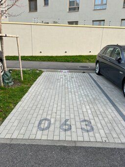 Ponúkame na predaj vonkajšie parkovacie státie v projekte Bo