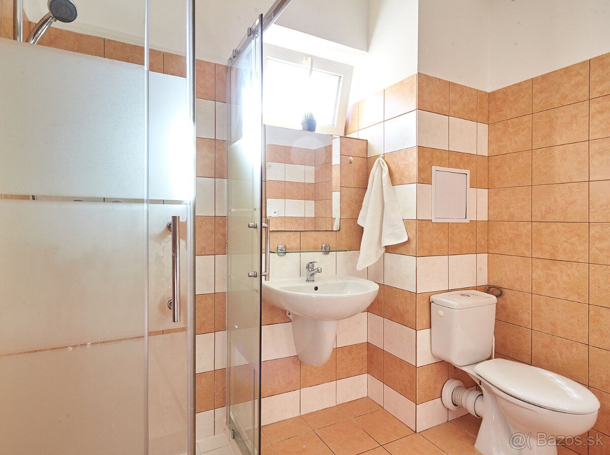 Ponúkame na prenájom 1-izbový byt s výmerou 30 m² v modernom