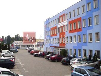 Ponúkame na prenájom kancelárske priestory v Ružinove na Baj