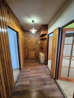 Predávame 3-izbový byt o výmere 56 m² na sídlisku Nad jazero
