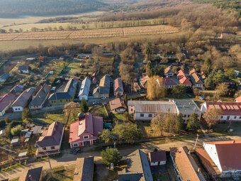 Typ: Rodinný dom Obec: Debraď
Ponúkame na predaj rodinný dom