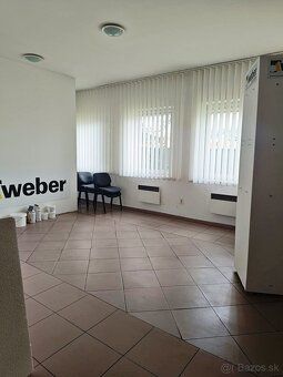 ID-500254-26BB
Ponúkame na prenájom spevnenú plochu viditeľn