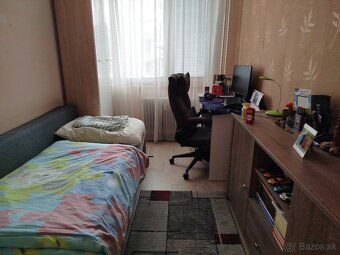 Ponúkam na predaj útulný 3 izbový byt v mestskej časti Hájov