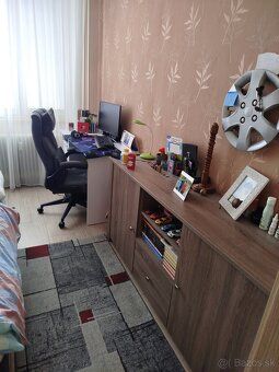 Ponúkam na predaj útulný 3 izbový byt v mestskej časti Hájov