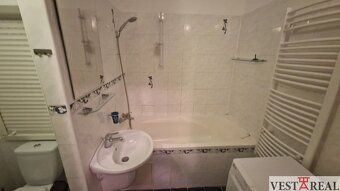 Na predaj: 3-izbový byt, Galanta – 68 m², balkón, šatník, ko