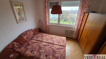 Na predaj: 3-izbový byt s balkónom – Galanta, Štvrť SNP
Ponú