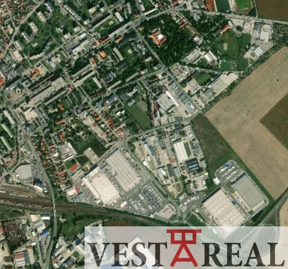 Na prenájom pozemok v priemyselnej časti Galanty Pozemok má 